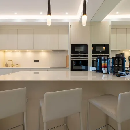 Rare! Luxury On The Croisette *